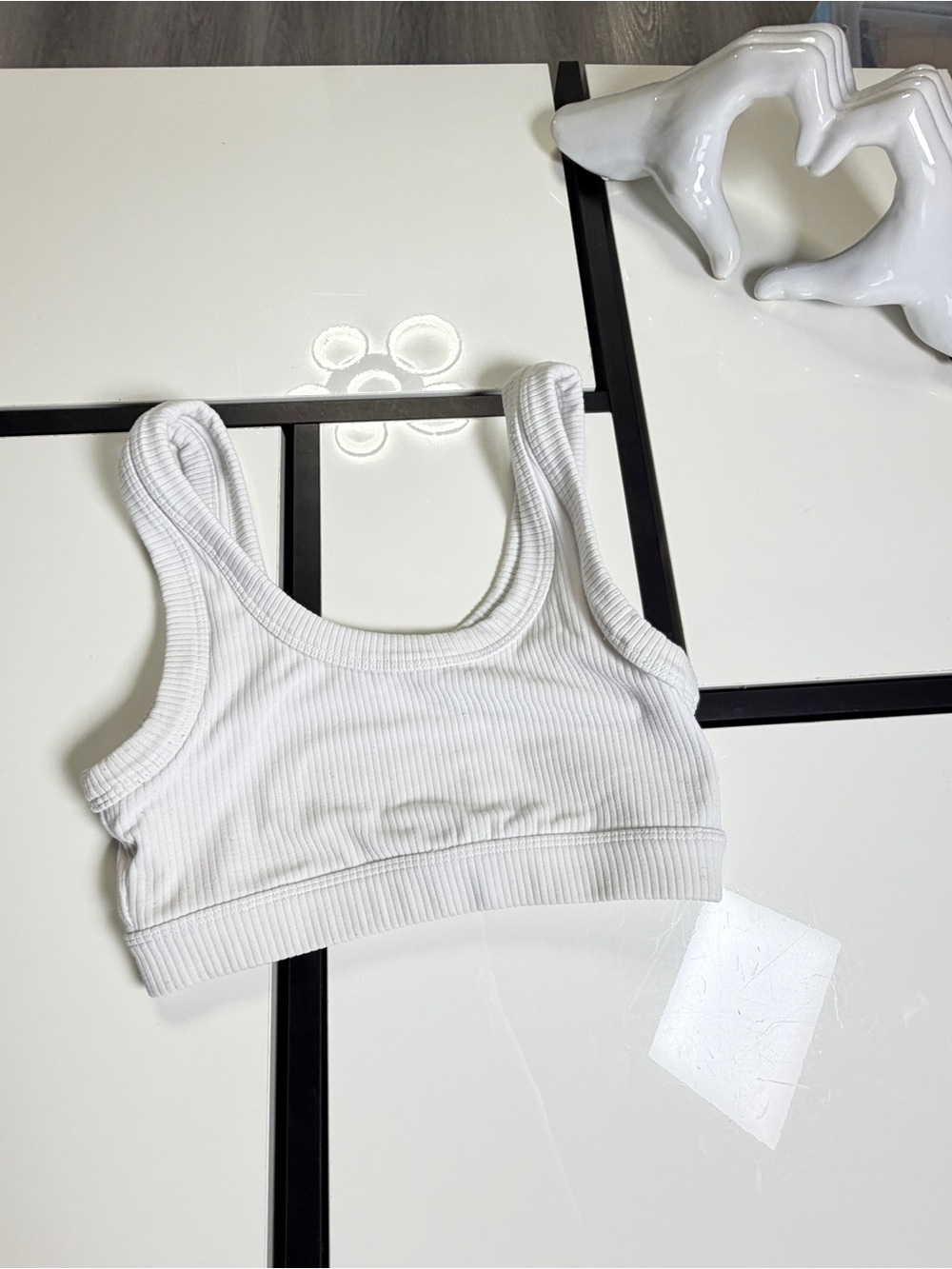 🤍 Alo Yoga Ribbed Wellness Bra - White | Size XS - Picture 4 of 10